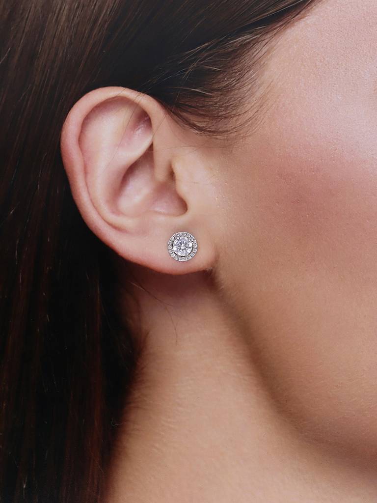 Shimmering Circular Statement Silver Studs Earrings : ERSD528-S-NA