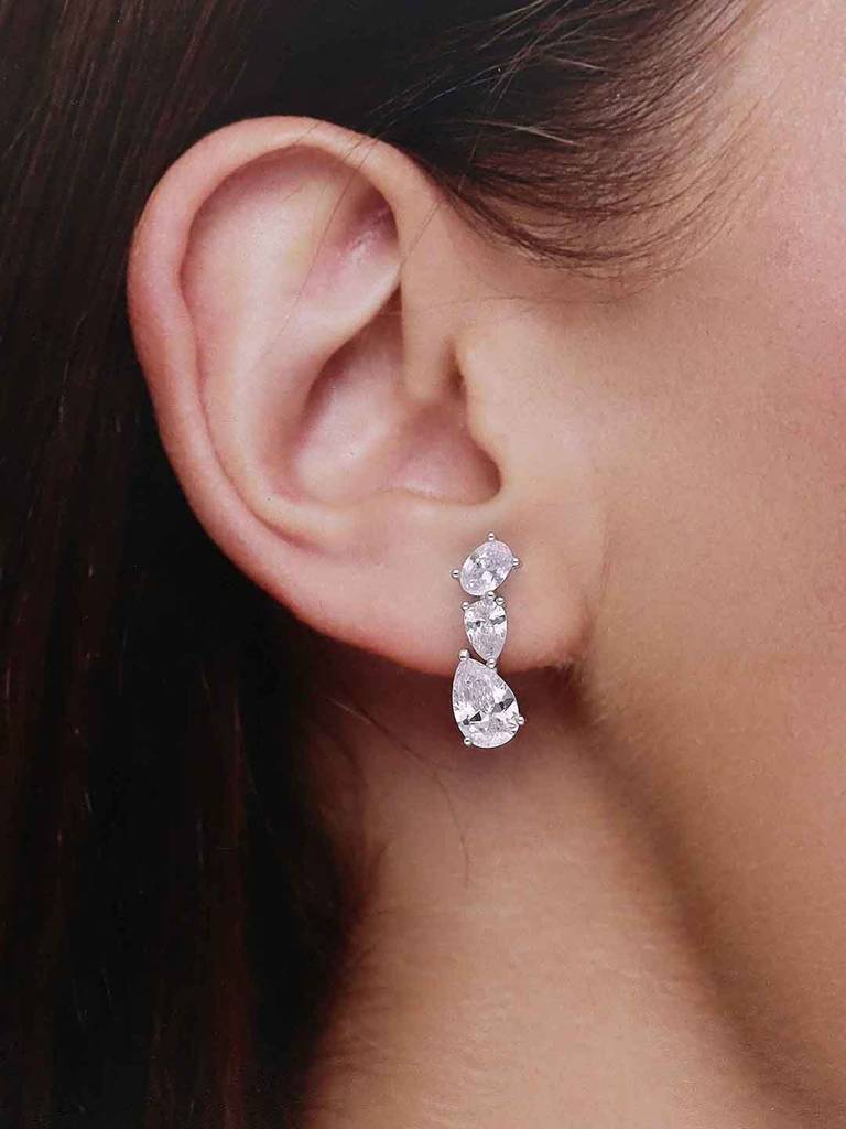 Sterling Silver Chic Zircon Link Stud Earrings : ERSD665-S-NA