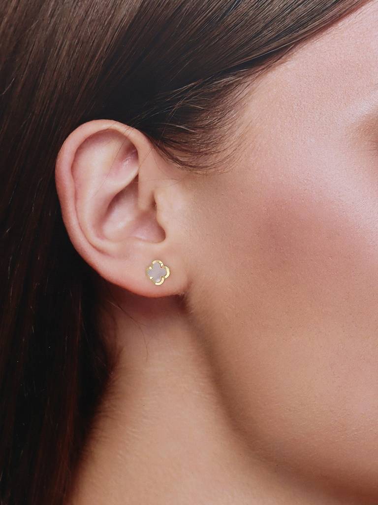 Sterling Silver Gold Minmalistic Clover Stud Earrings : ERSD717-G-NA