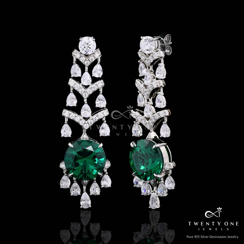 Green Emerald And Round Cut Solitaire Harissa Party Earrings : TE2204