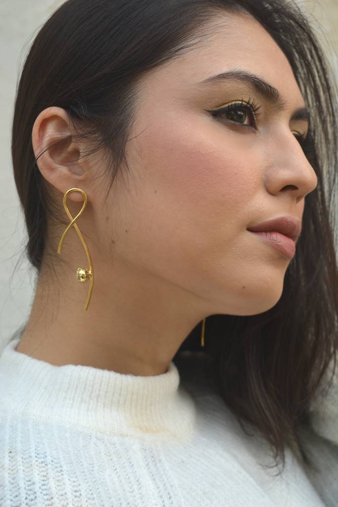 Berry Loop Earrings : BerryLoopEarrings