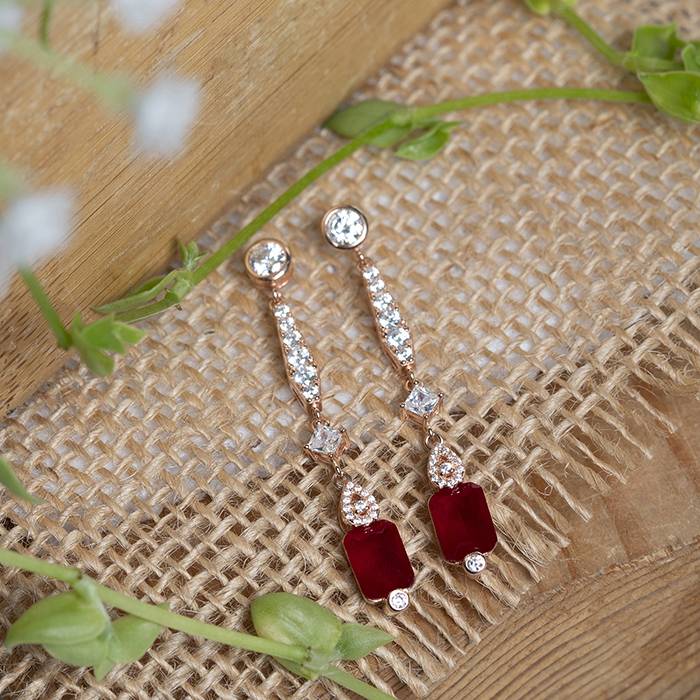 Captivating Red Rose Gold Dangler