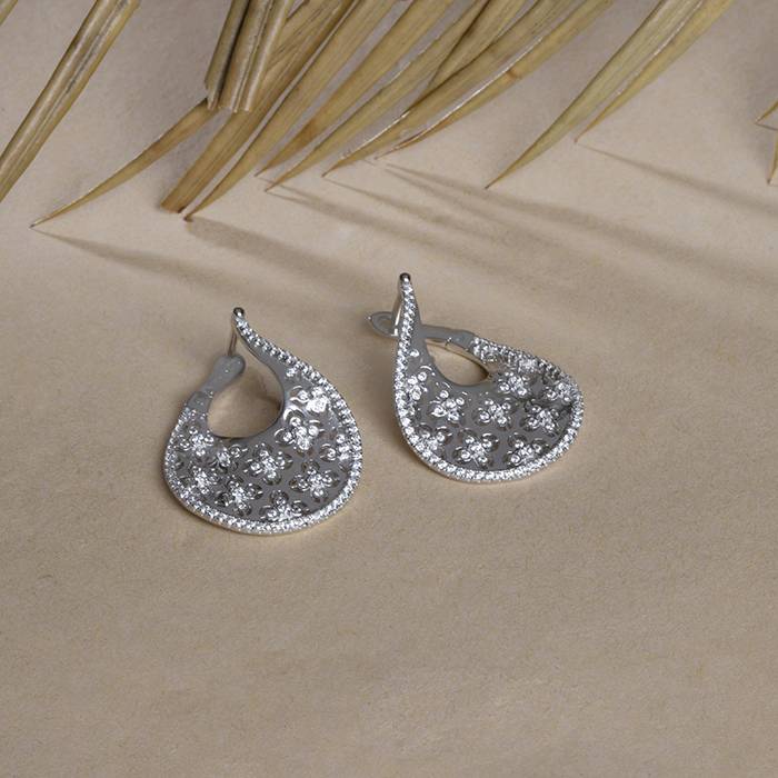 Graceful Textured Silver Earrings