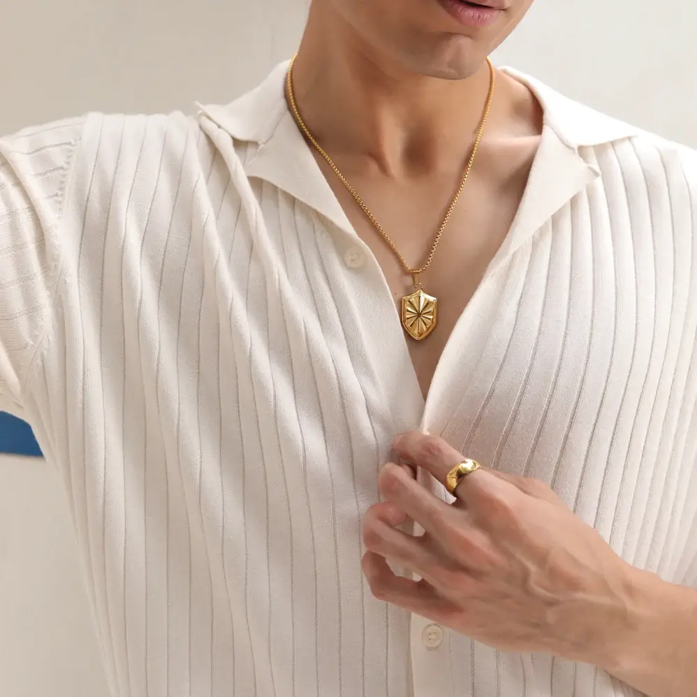 Divante    Locket For Men : ETCH012