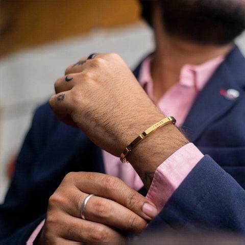 Personalised Zeus Kada : ETCH045