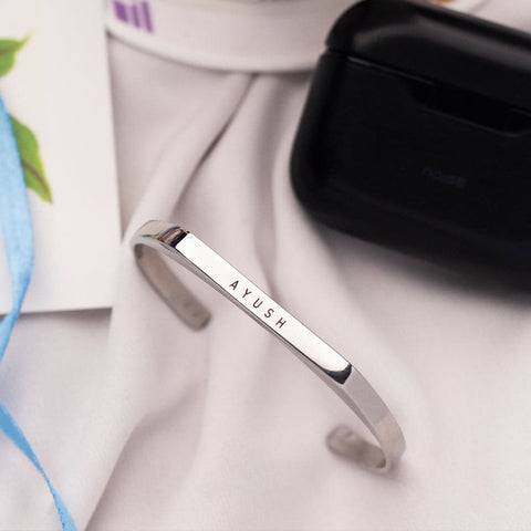 Personalised Iconic Bracelet : ETCH047