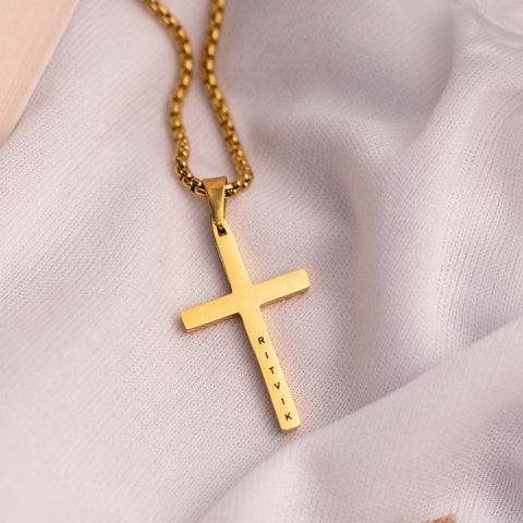 Personalised Cross Locket For Men : ETCH085