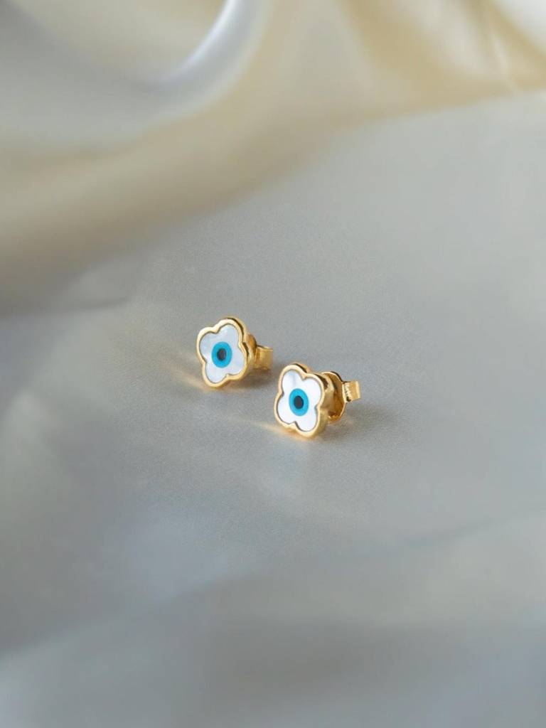 Stac Mini Clover Stud Earrings