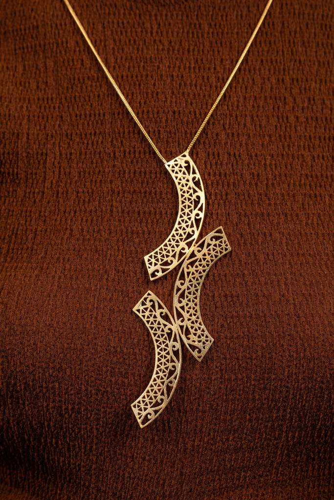 Kalchakra Lattice Vertical Chain : KA02