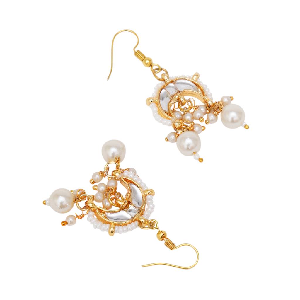 Pearl & Kundan Earrings : RRKDEC22-11