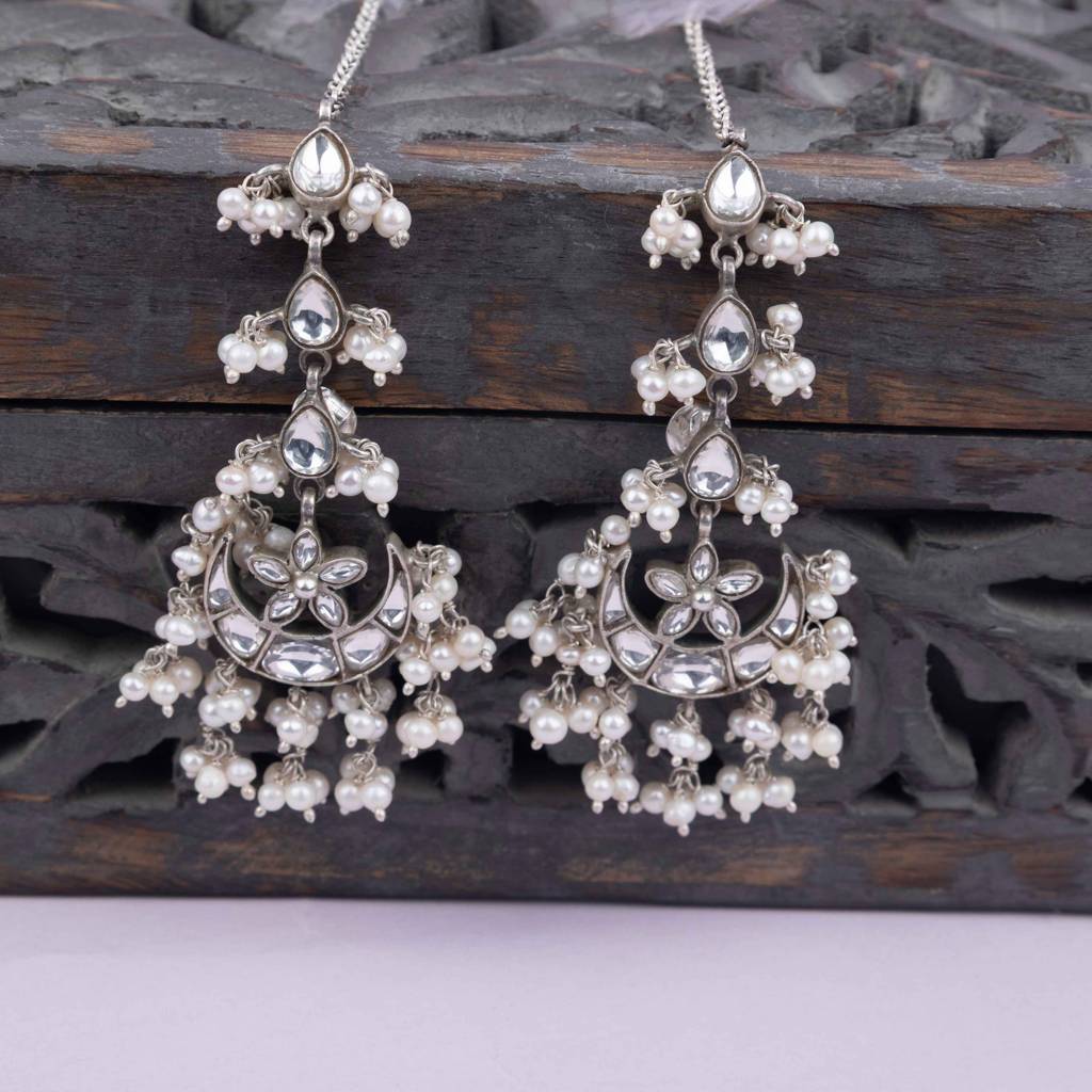Essence Kundan Chaand Phool Pearl Drop Earchain Statement Earring : SE1725