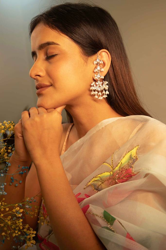 Essence Kundan Chaand Phool Pearl Drop Earchain Statement Earring : SE1725