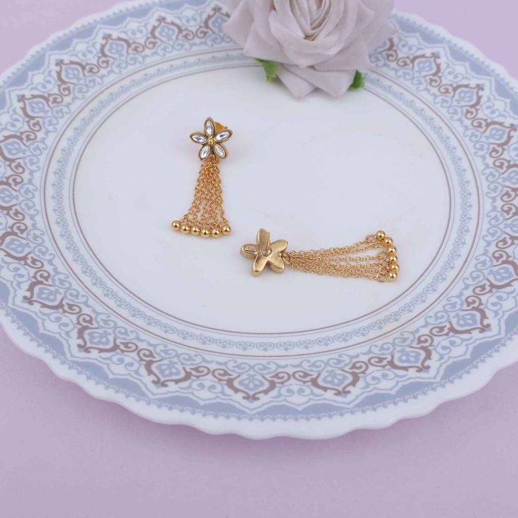 Essence Kundan Flower Chain Drop Earring : SE1325-G