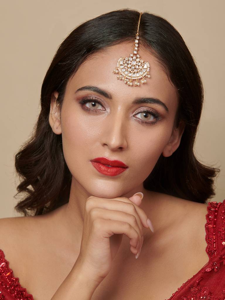 The Bridal Edit- Floral Kundan And Gold Maang Teeka : FAE44