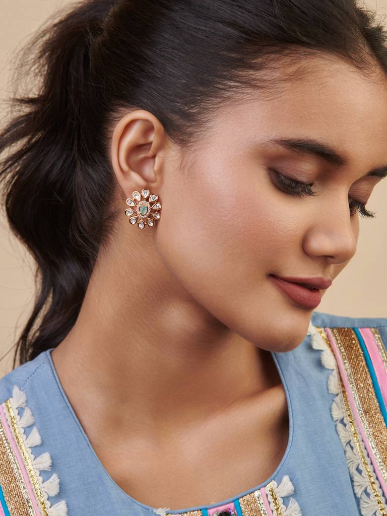 Meira Mint Bloom Kundan Studs : FEE245