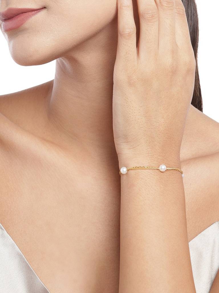 Gold-Plated White Pearl Studded Handcrafted Link Bracelet : FJB3662