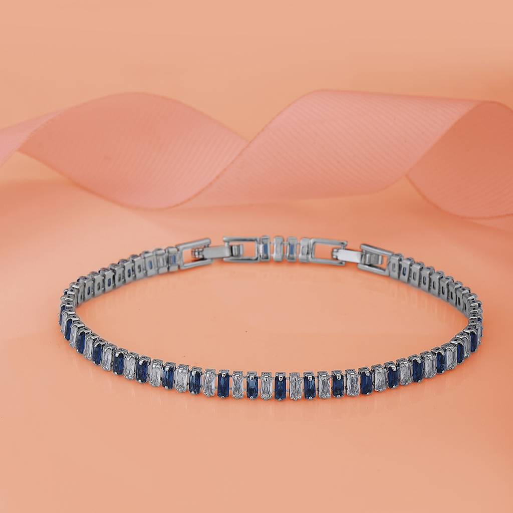 Carlton London Women Rhodium-Plated Brass Cubic Zirconia Tennis Premium Link Bracelet : FJB4176