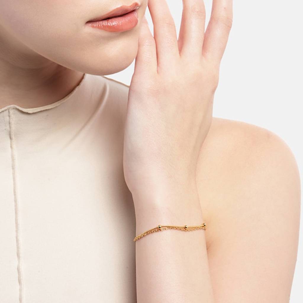Women Gold-Plated Multistrand Bracelet : FJB4528