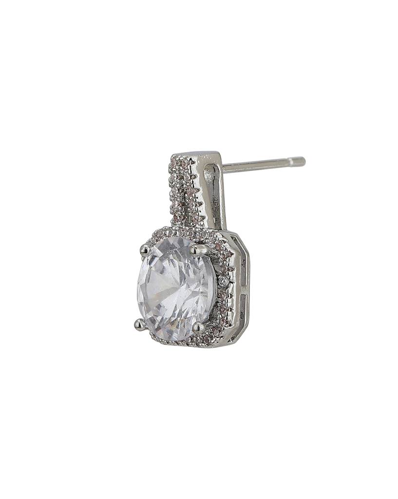Women Silver-Toned Diamond Shaped Studs Earrings : FJE4073