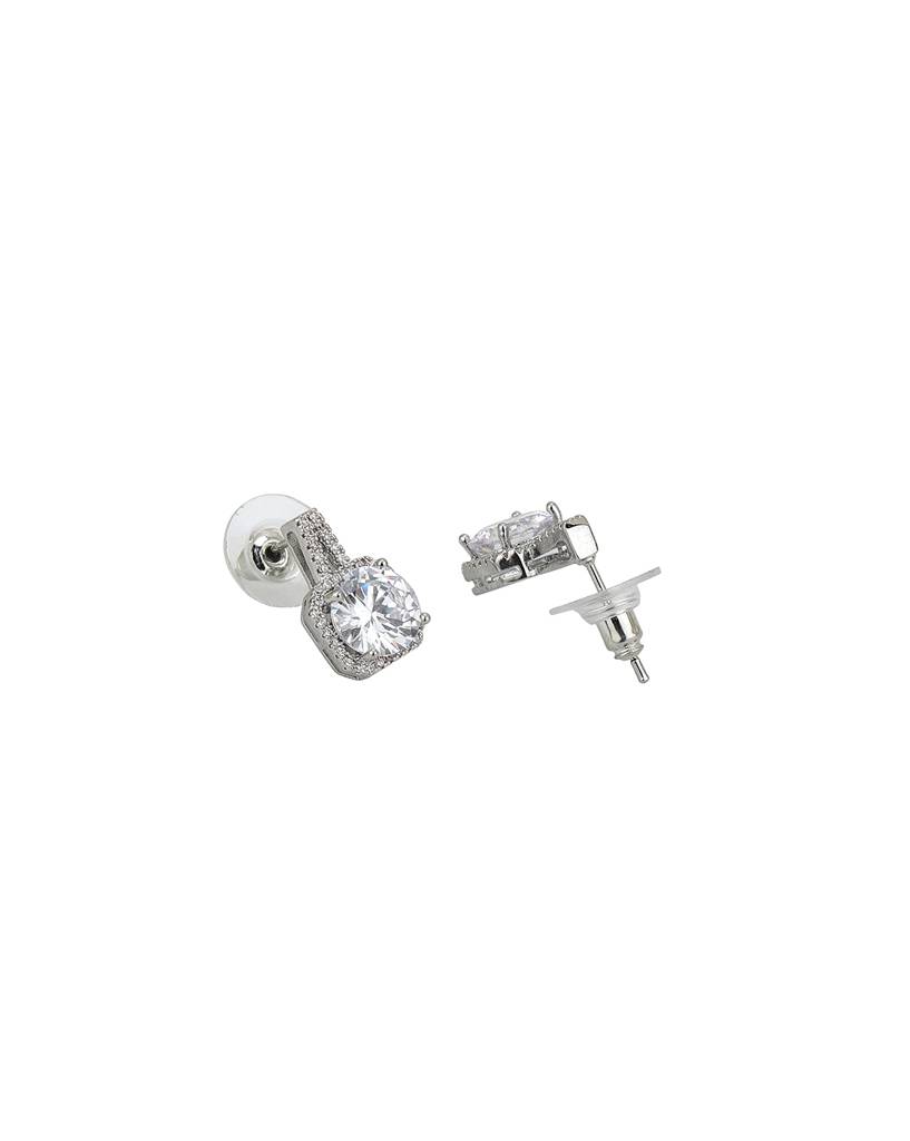 Women Silver-Toned Diamond Shaped Studs Earrings : FJE4073
