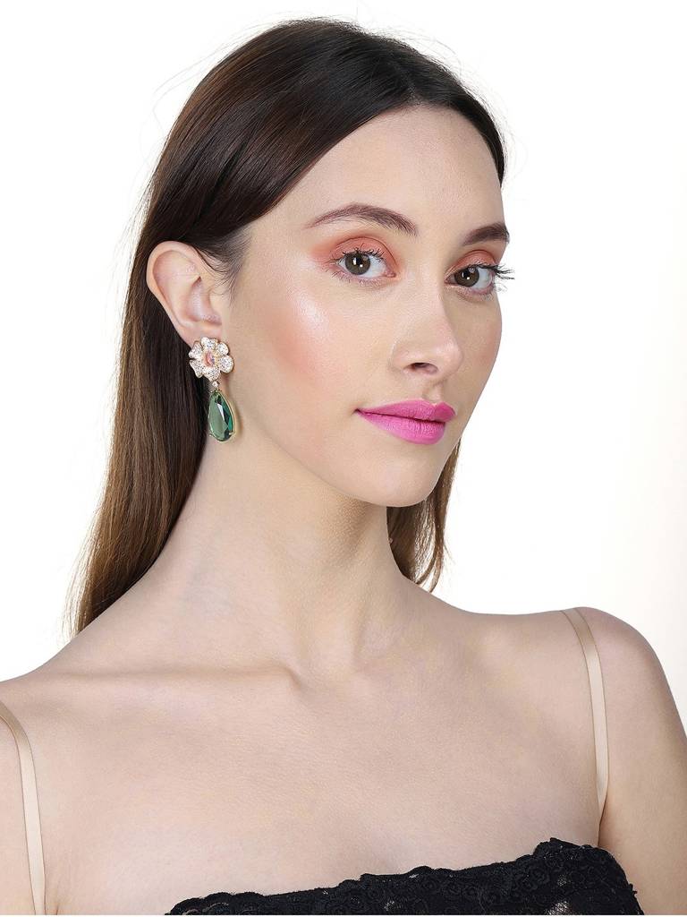 Gold-Plated Cubic Zirconia Teardrop Shaped Premium Drop Earrings : FJE4150