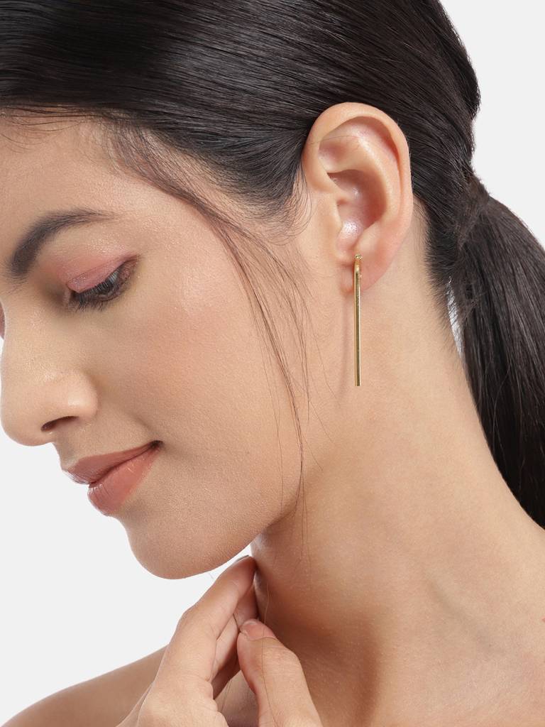 Women Gold-Plated Cz Studded Drop Earrings : FJE4416