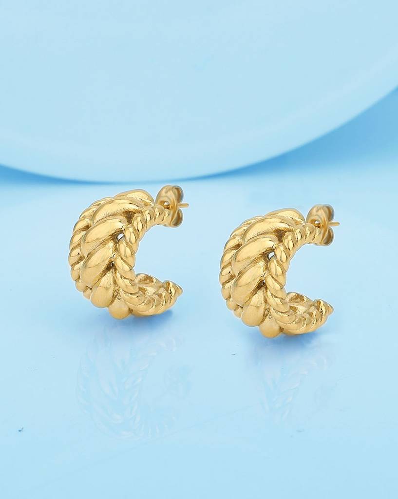 Carlton London Women Gold-Plated Half Hoop Earrings : FJE4437