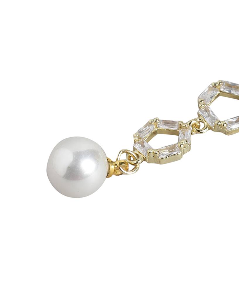Carlton London Women Gold-Plated Pearl-Studded Drop Earrings : FJE4446