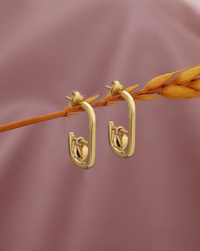 Carlton London 18Kt Gold-Plated Dangling Heart Shaped Half Hoop Earrings : FJE4977