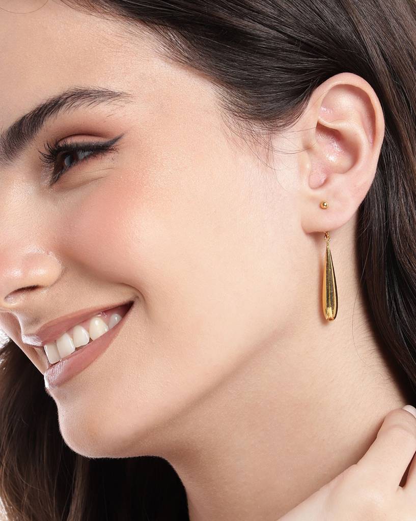 Carlton London 18Kt Gold--Plated Teardrop Shaped Drop Earrings : FJE4990