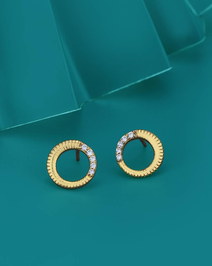 Carlton London 18Kt Gold-Plated Cubic Zirconia Studded Petite Textured Circular Studs : FJE4996