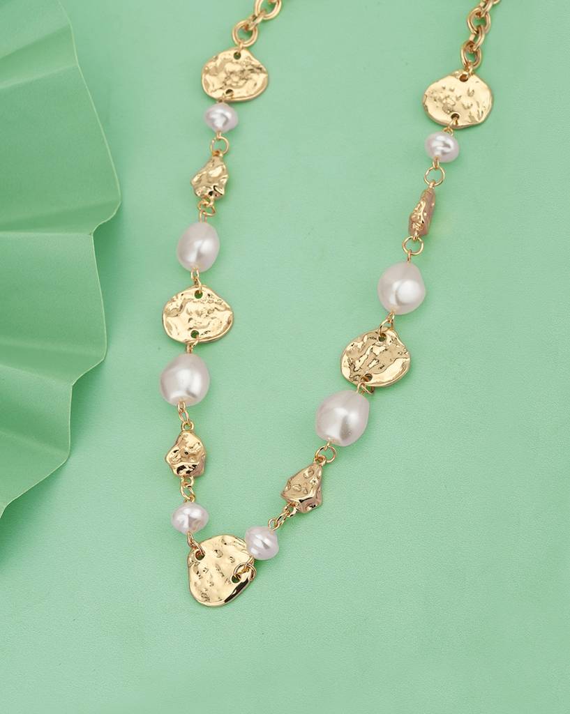 Carlton London Gold-Plated Pearls-Studded Necklace : FJN4700