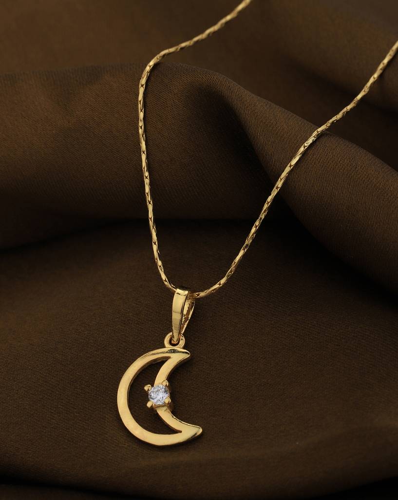 Carlton London 18Kt Gold Plated Cz Moon & Star Pendat With Chain : FJN4944