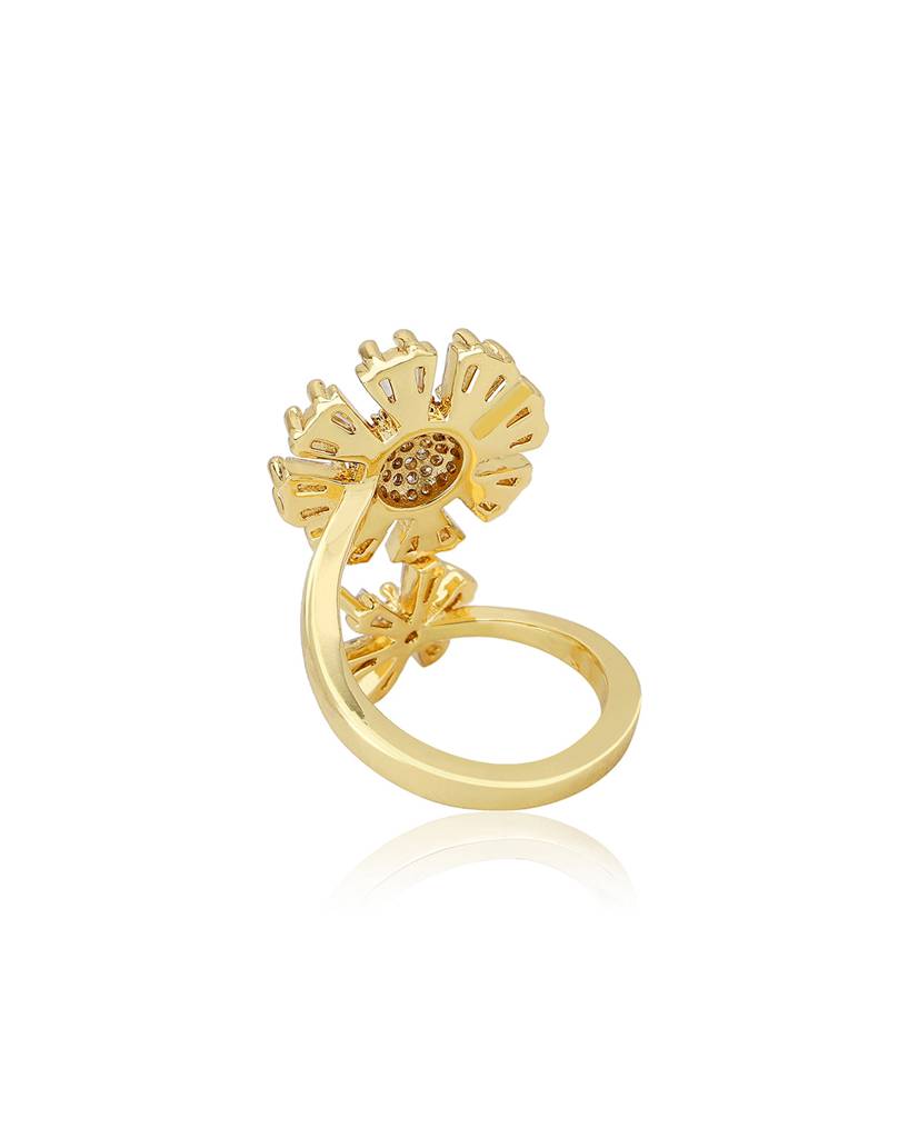 Carlton London Women Premium Gold-Plated Ring : FJR4193