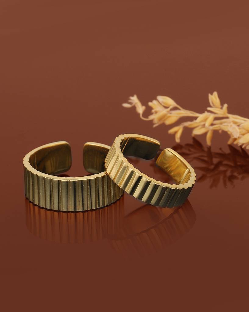 Carlton London Set Of 2 Gold-Plated Adjustable Couple Finger Rings : FJRS4268