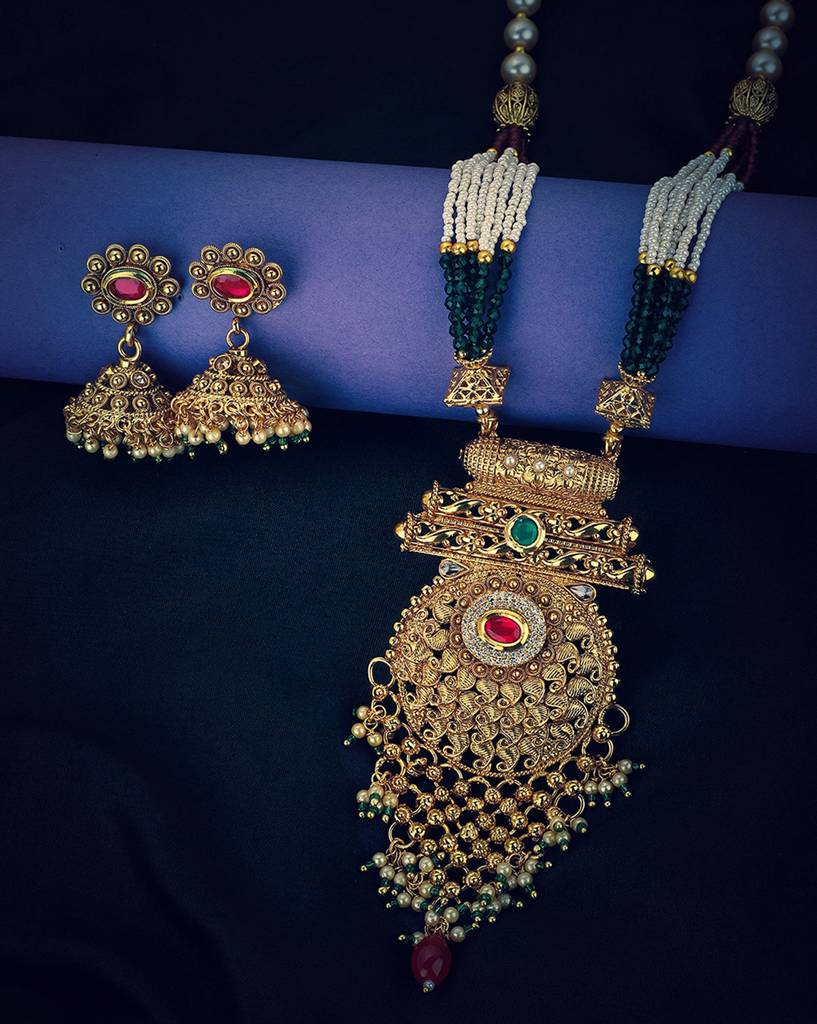 Carlton London Gold Plated Kundan Bridal Long Necklace With Earring Set : FJS4661