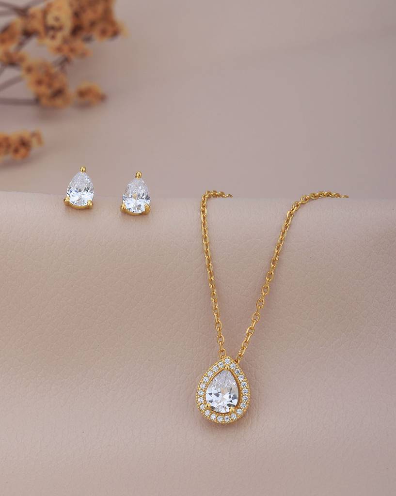Carlton London 18Kt Gold Plated Cz Tear Drop Shape Necklace & Earring Set : FJS4921
