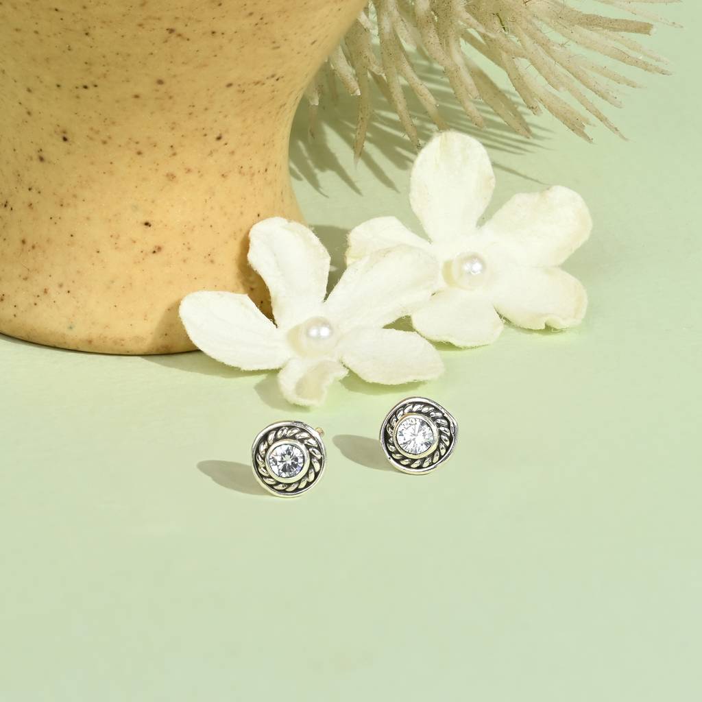 Sleek Circular Stone Studs In Oxidised Silver : FTER673