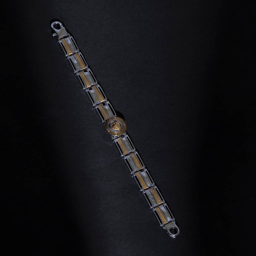 Regal Crest Lion Gold Bracelet
