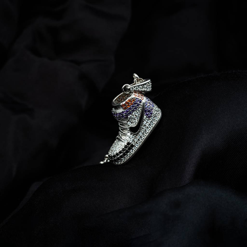 Sneaker Style: Jordan Silver Chain Pendant