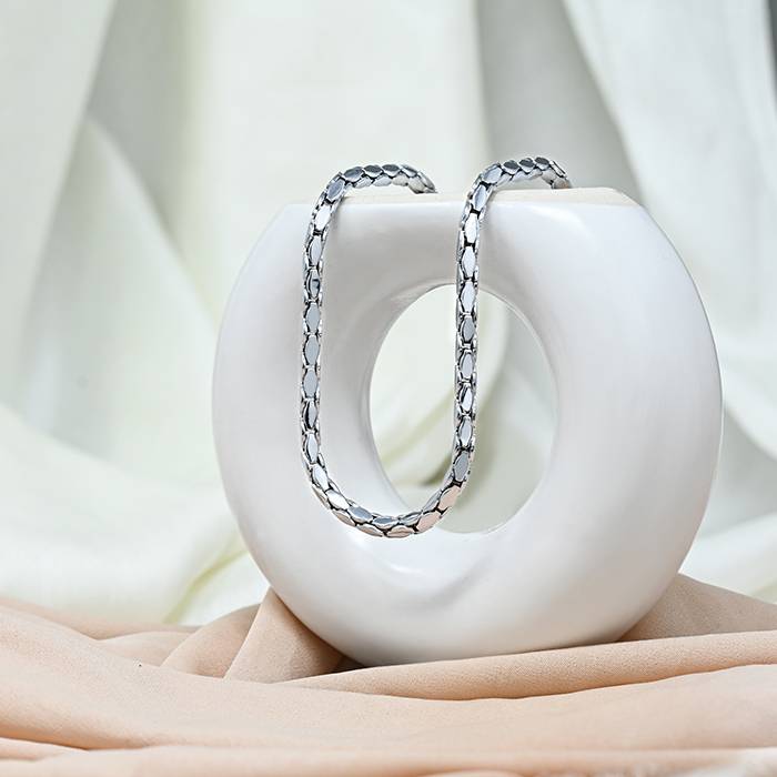 Opulent Linkage Men'S Chain