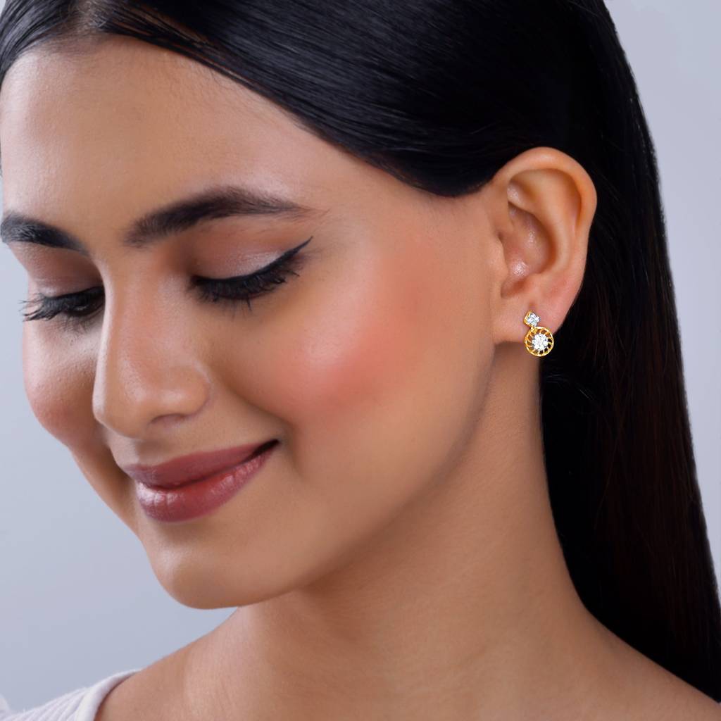 18K Gold Unravel Diamond Earrings : GDLBBER042