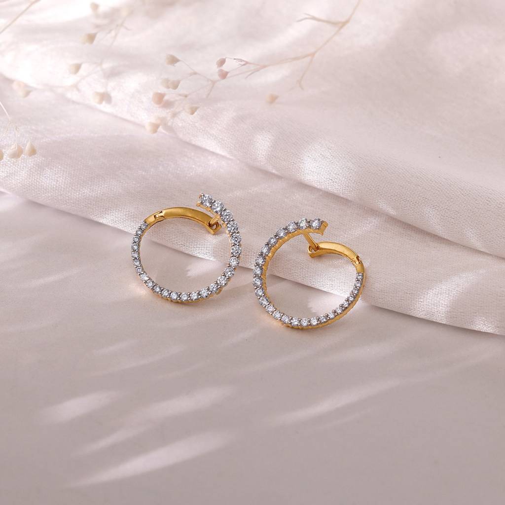 14K Gold Spark On Diamond Earrings : GDLBBER053
