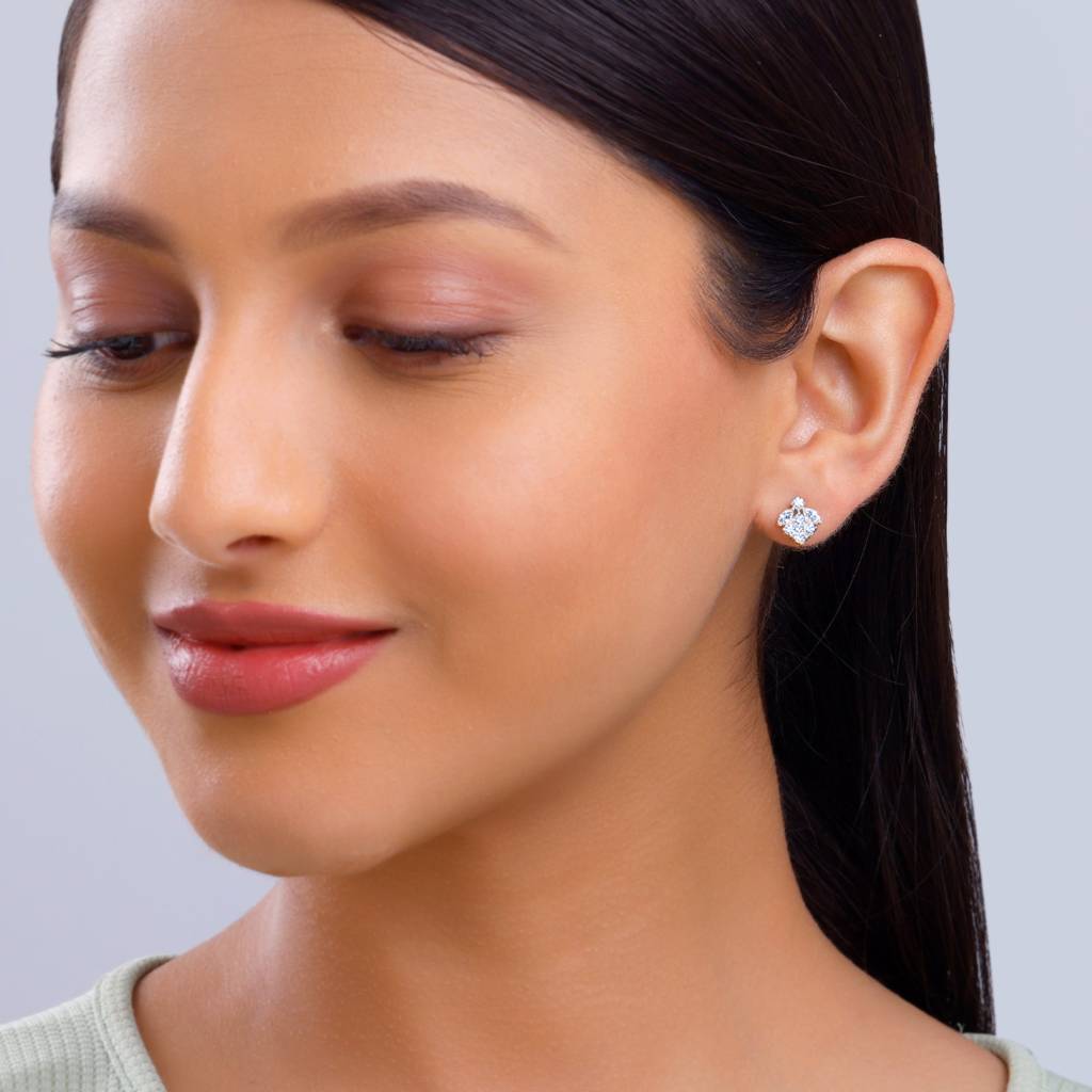 14K Gold Buti Diamond Earrings : GDLBBER055