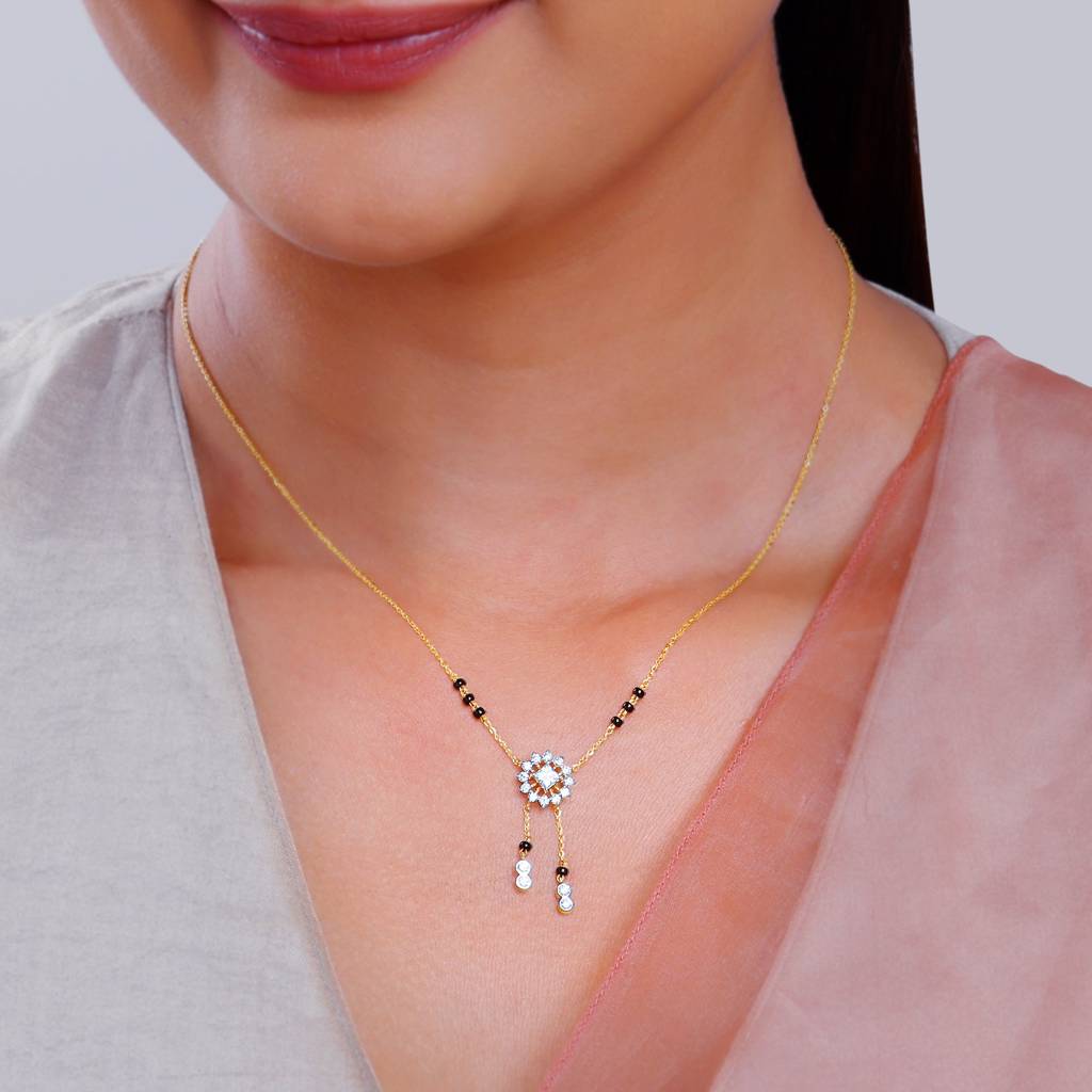 18K Gold Triparna Diamond Mangalsutra : GDLBBNE021