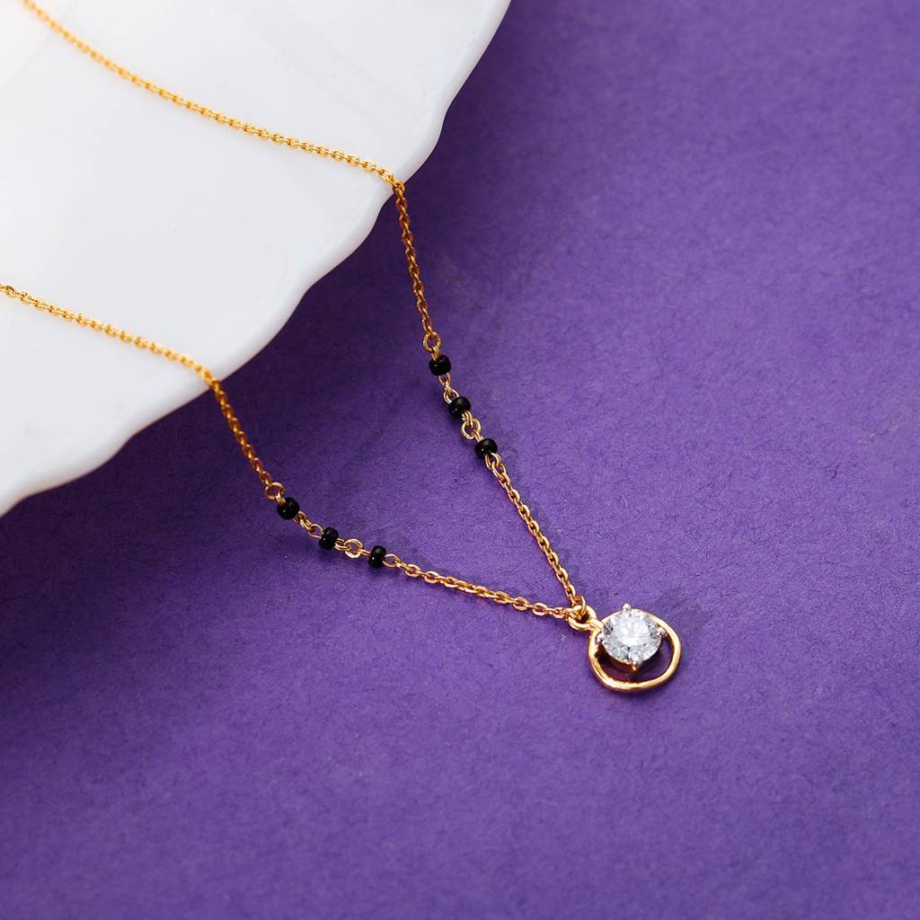 18K Gold Parinay Solitaire Diamond Mangalsutra : GDLBBNE024