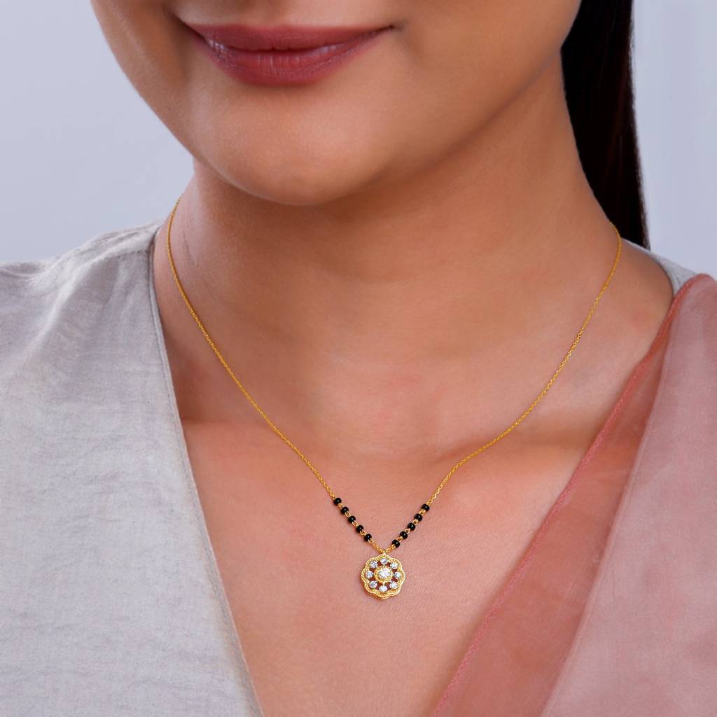 18K Gold Chaitra- Diamond Mangalsutra : GDLBBNE026