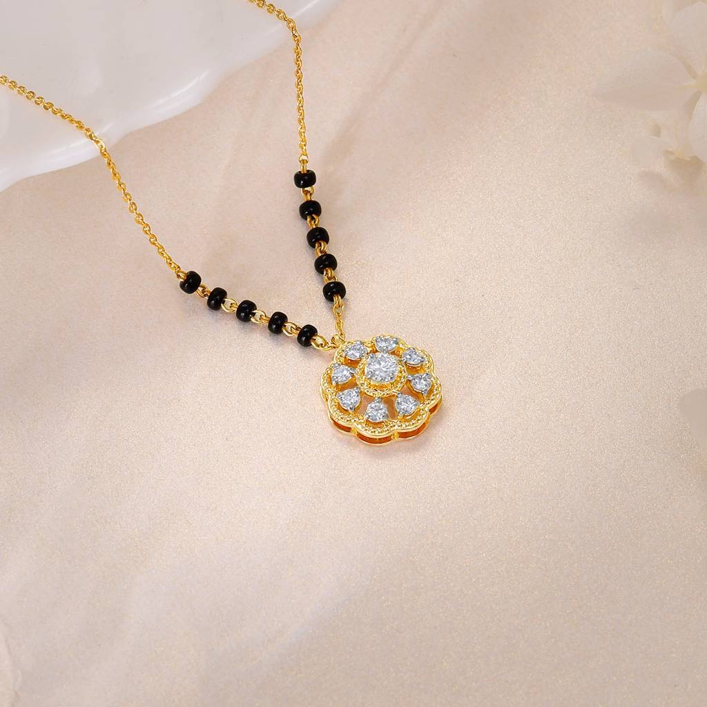 18K Gold Chaitra- Diamond Mangalsutra : GDLBBNE026