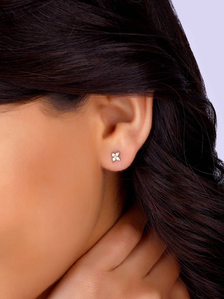 14K Yellow Gold & White Gold Cute Floral Diamond Stud Earrings : GDLER0114