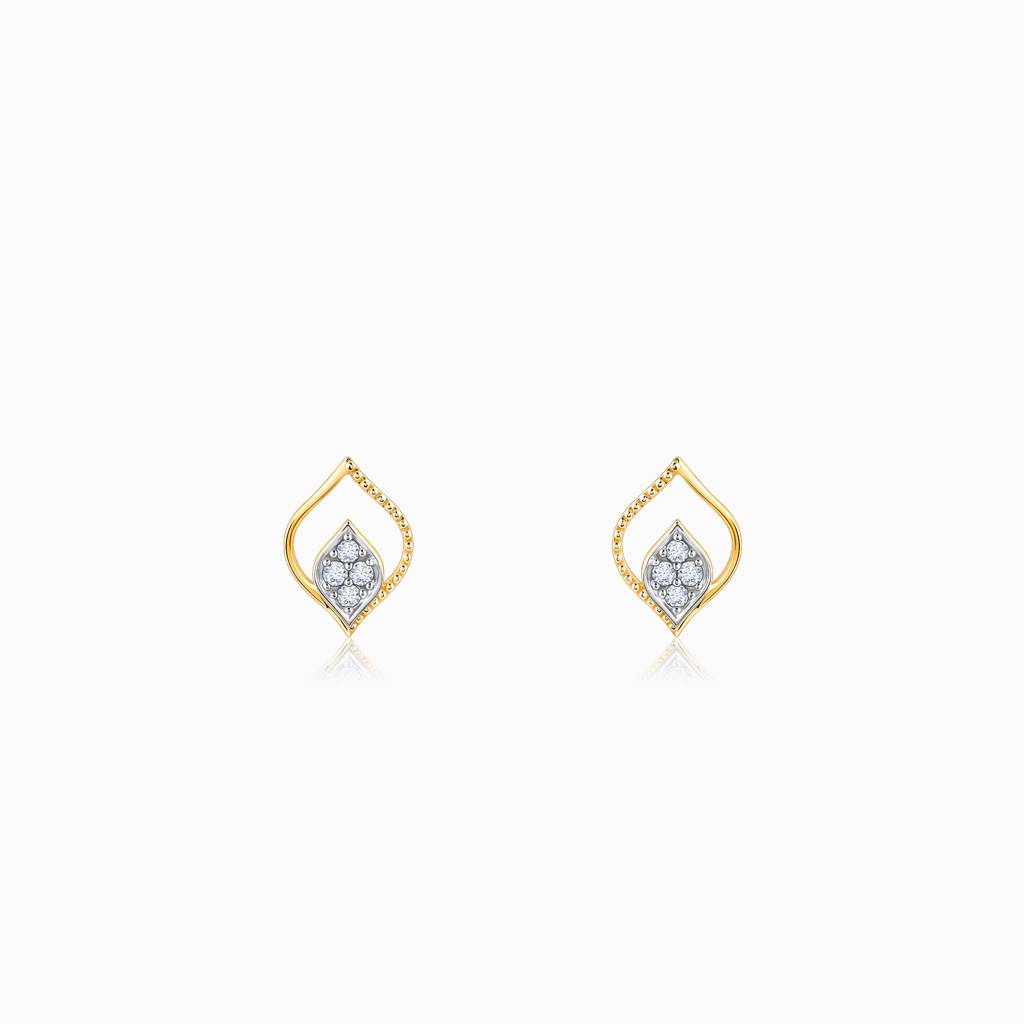 18K Gold Yaprak Diamond Earrings : GDLER0285